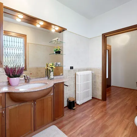 Casa Giuly * Stazzona