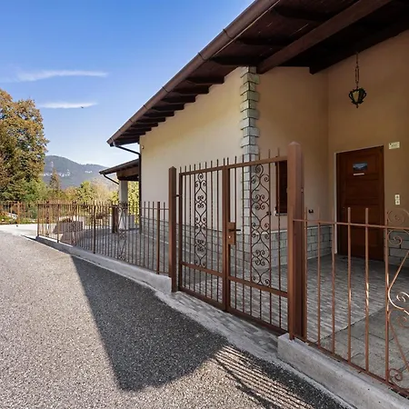 Casa Giuly Ferienhaus Stazzona